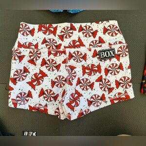 Rok The Box booty shorts, M